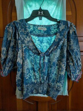 EUC NATURAL LIFE Floral Good Vibes Tie Front Smocked Waist Top - Medium